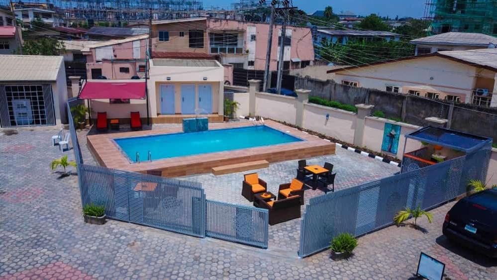 איבאדן Fawzy Hotel מראה חיצוני תמונה