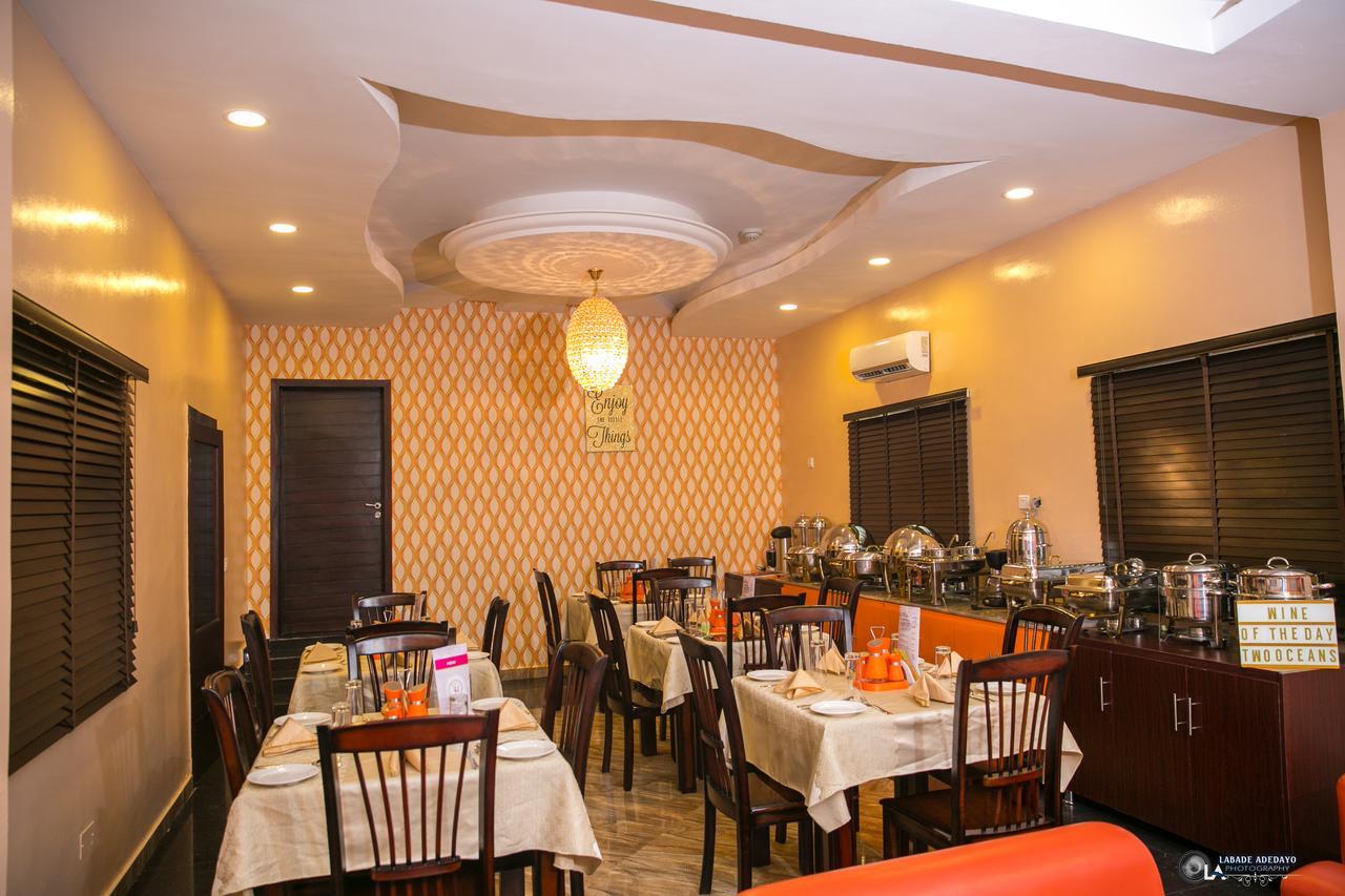 איבאדן Fawzy Hotel מראה חיצוני תמונה