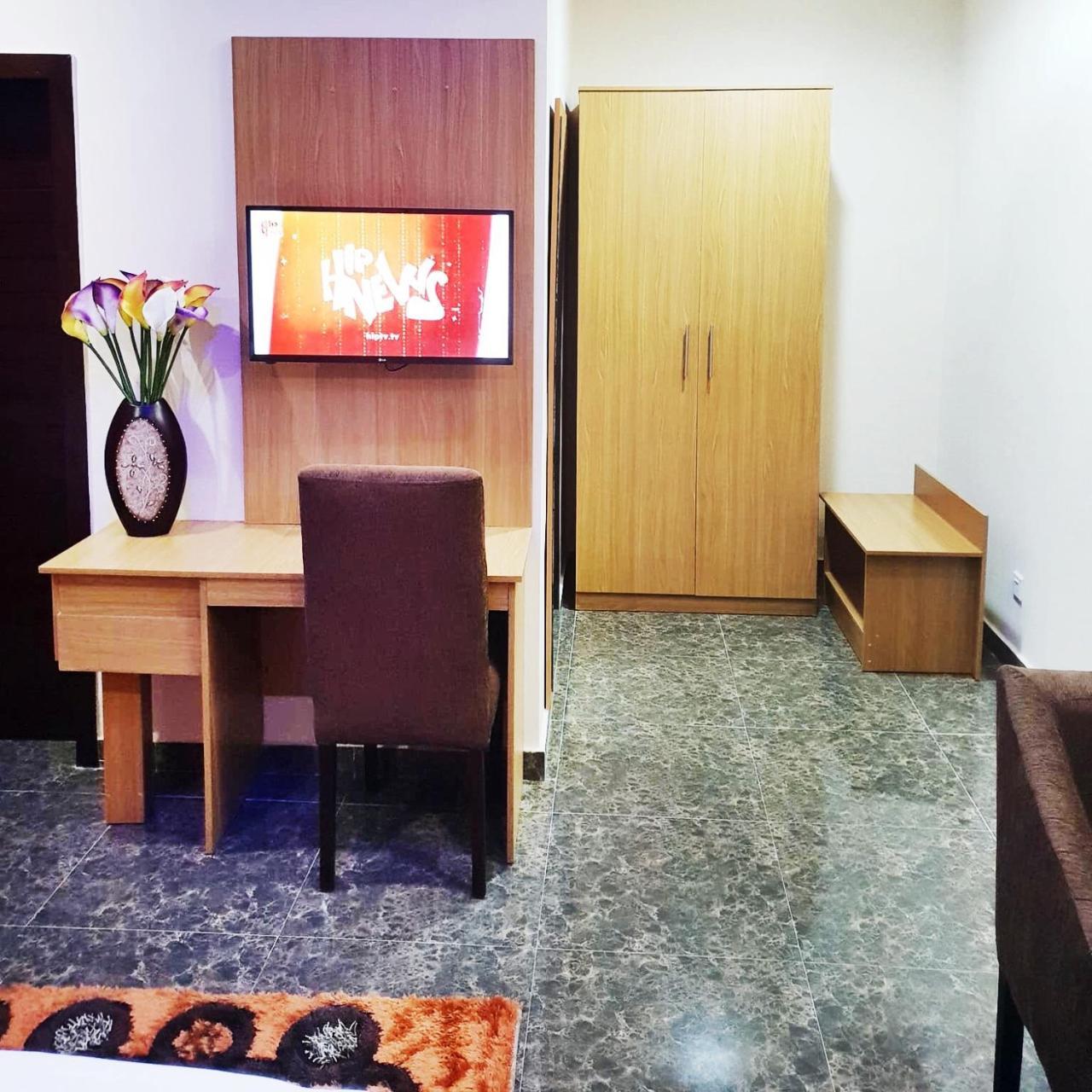 איבאדן Fawzy Hotel מראה חיצוני תמונה