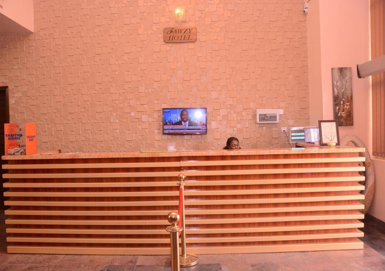 איבאדן Fawzy Hotel מראה חיצוני תמונה